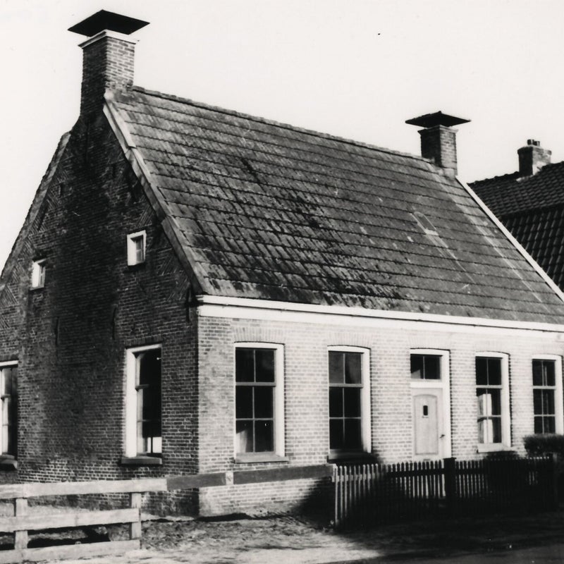 NH010130040norgoosteindvoor1953voormaligekosterswoning.jpg