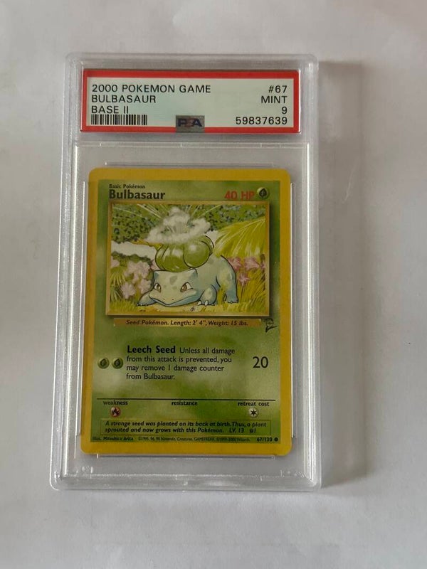 Bulbasaur 2000 Pokémon Game - Base Set 2 PSA 9