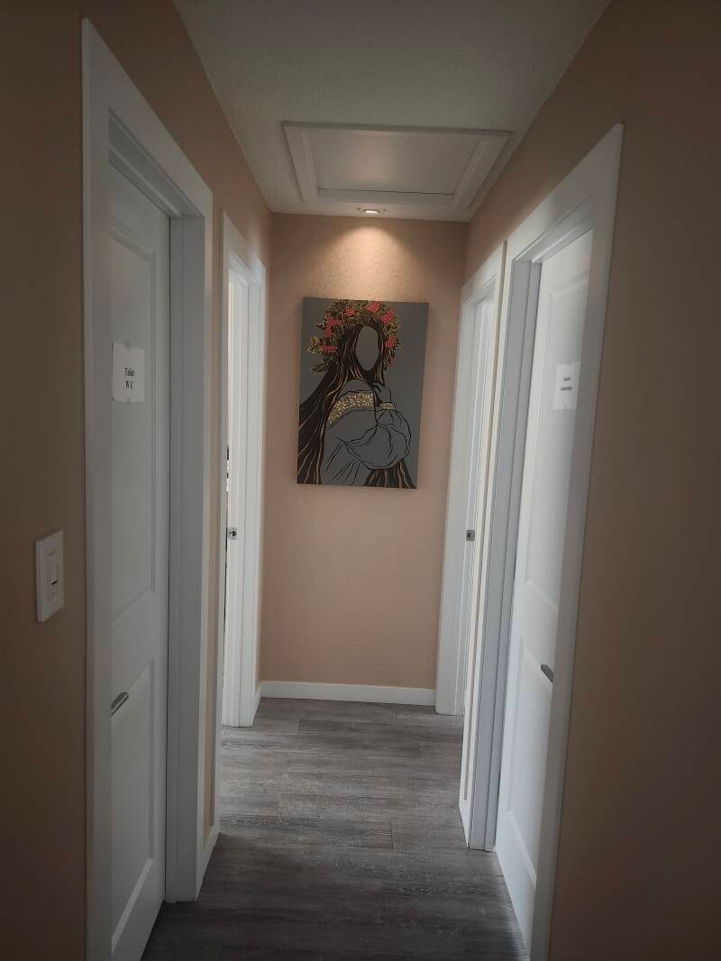 GreenWellnessTherapyHall.jpg