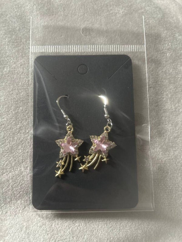 Gorgeous star earrings