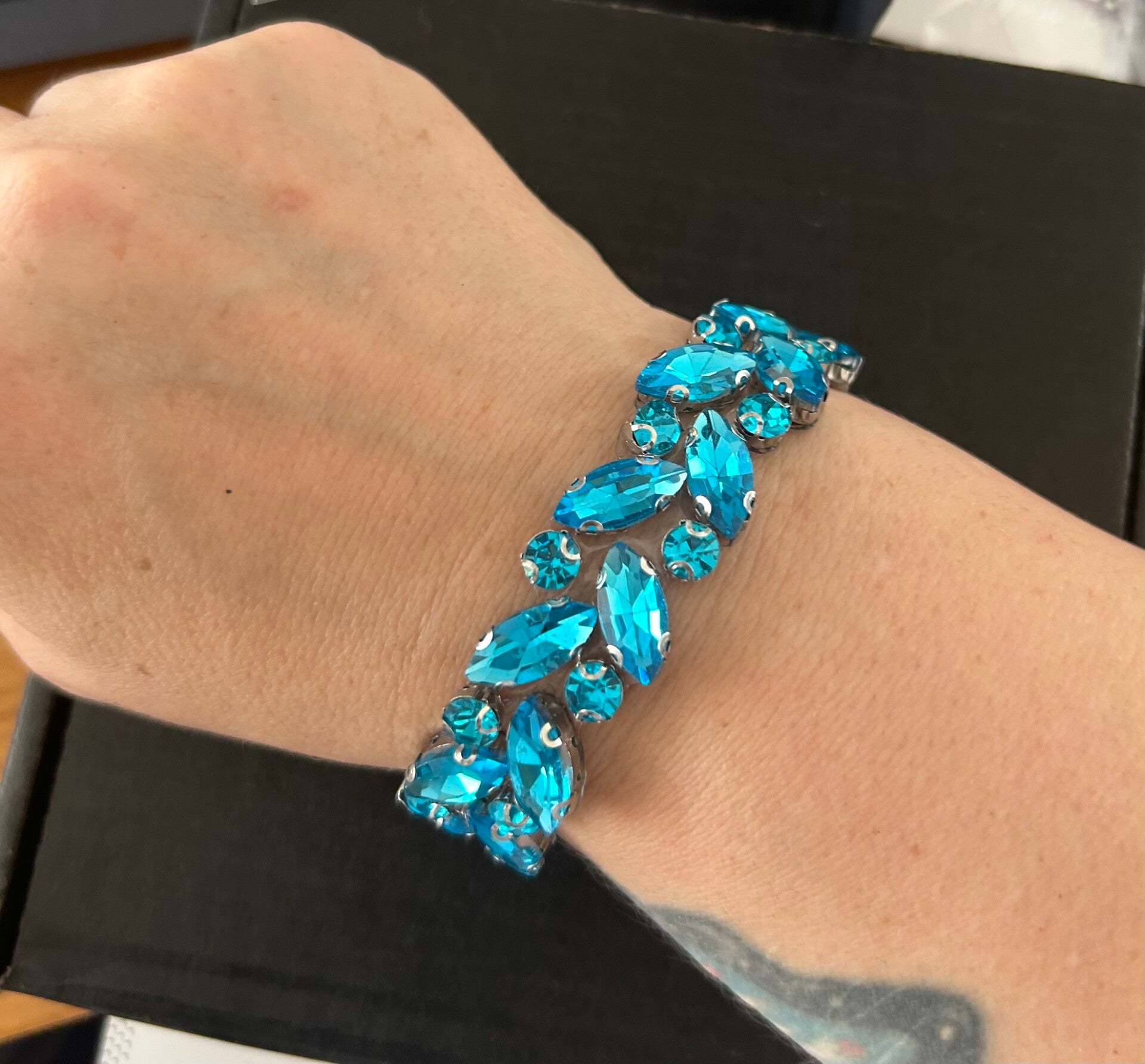 Handmade bright blue bracelet