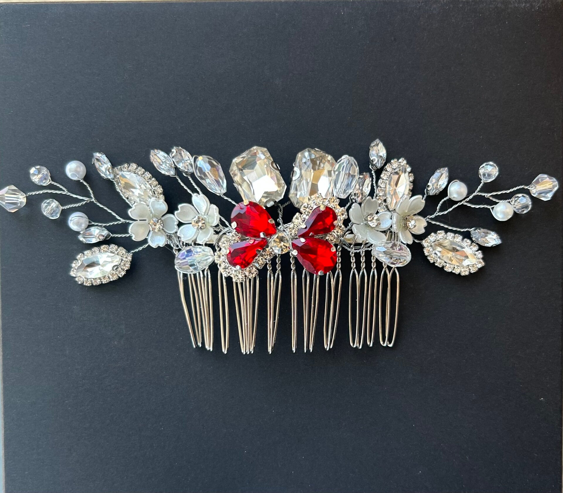 Stunning red bow hair combs