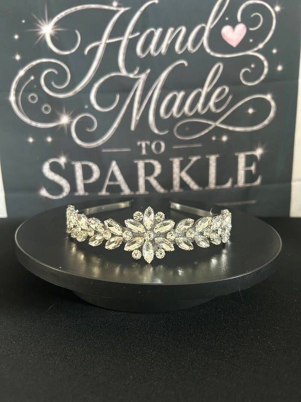 Silver flower shape headband