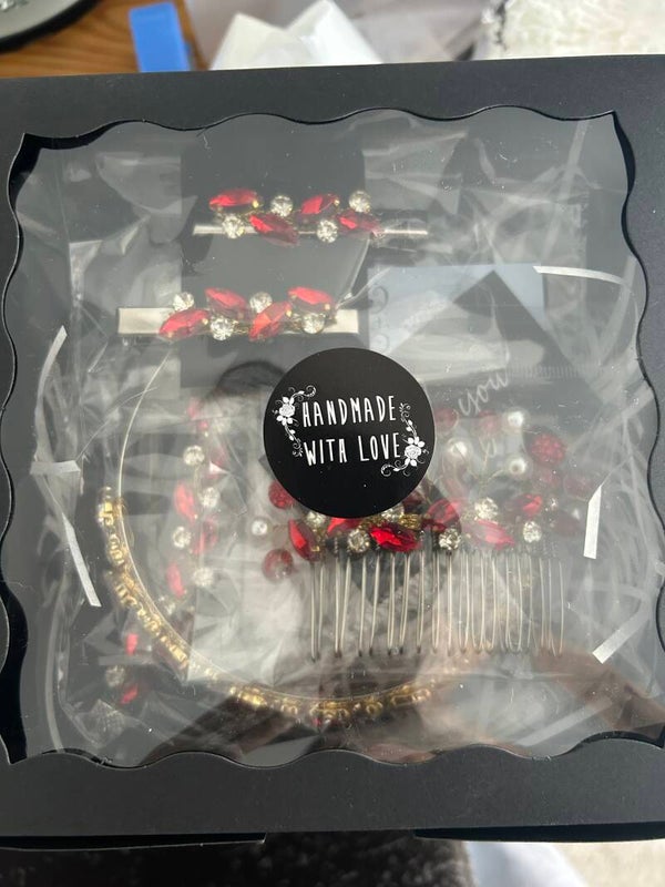 Red and gold luxury gift set