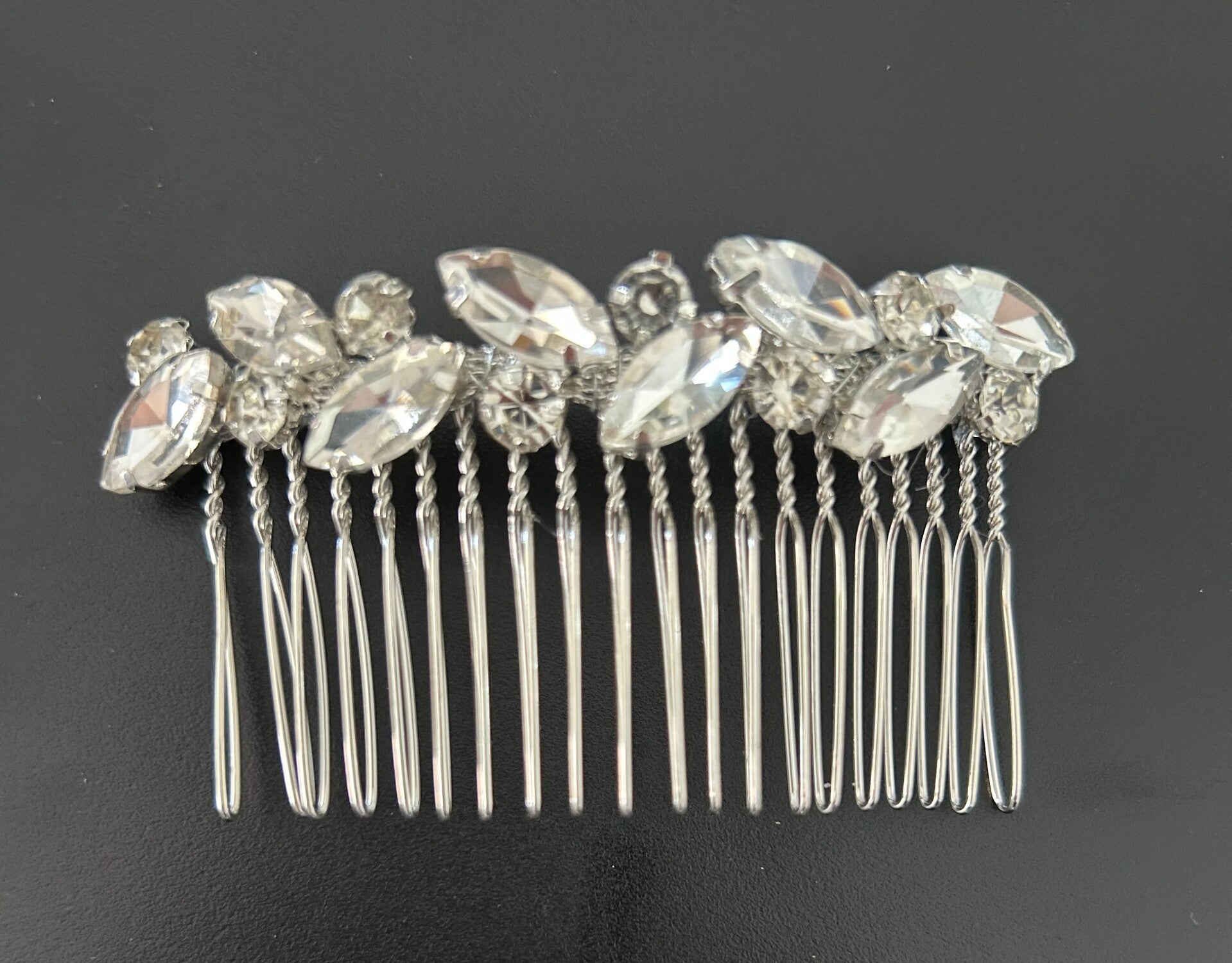 Silver hair comb