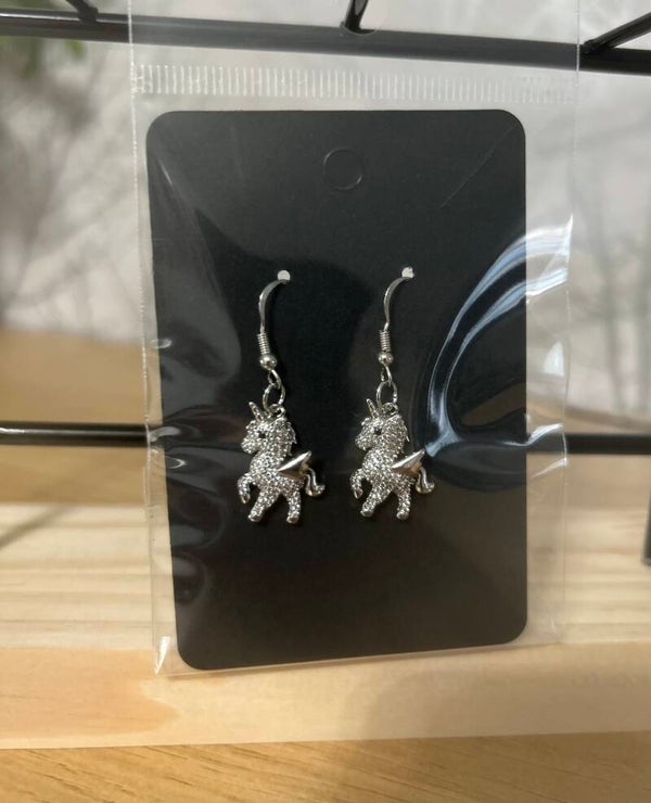 Silvery unicorn earry