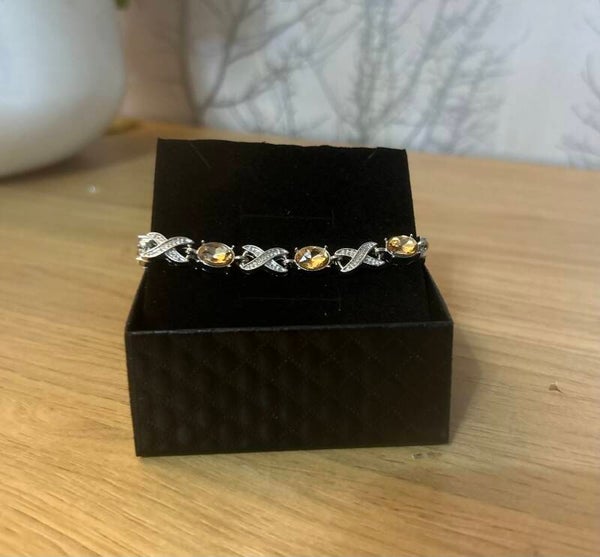 Gold and silver effect bracelet