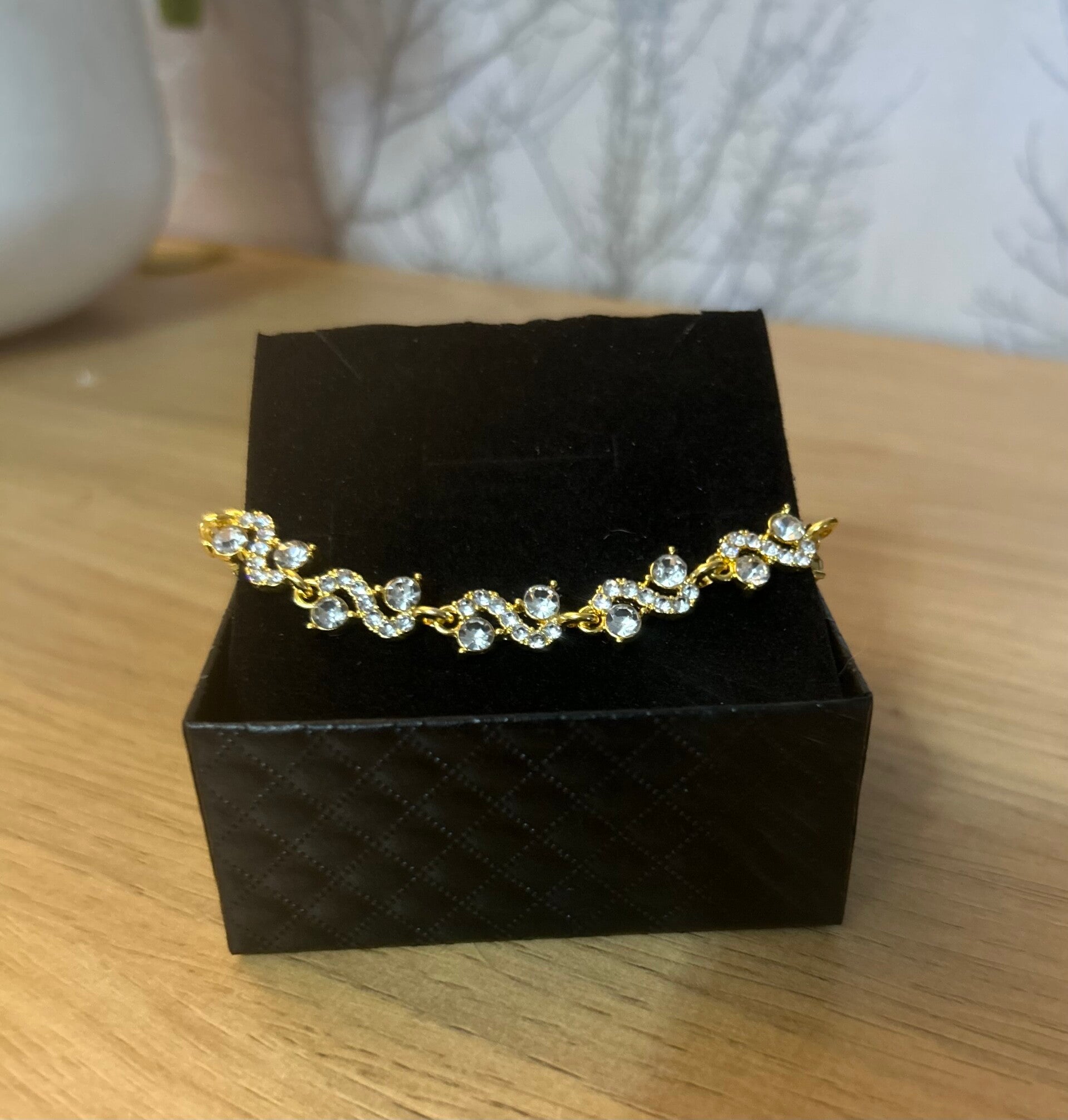 Beautiful gold and silver sparkly bracelet