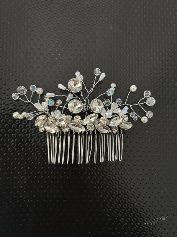 Silver hair comb
