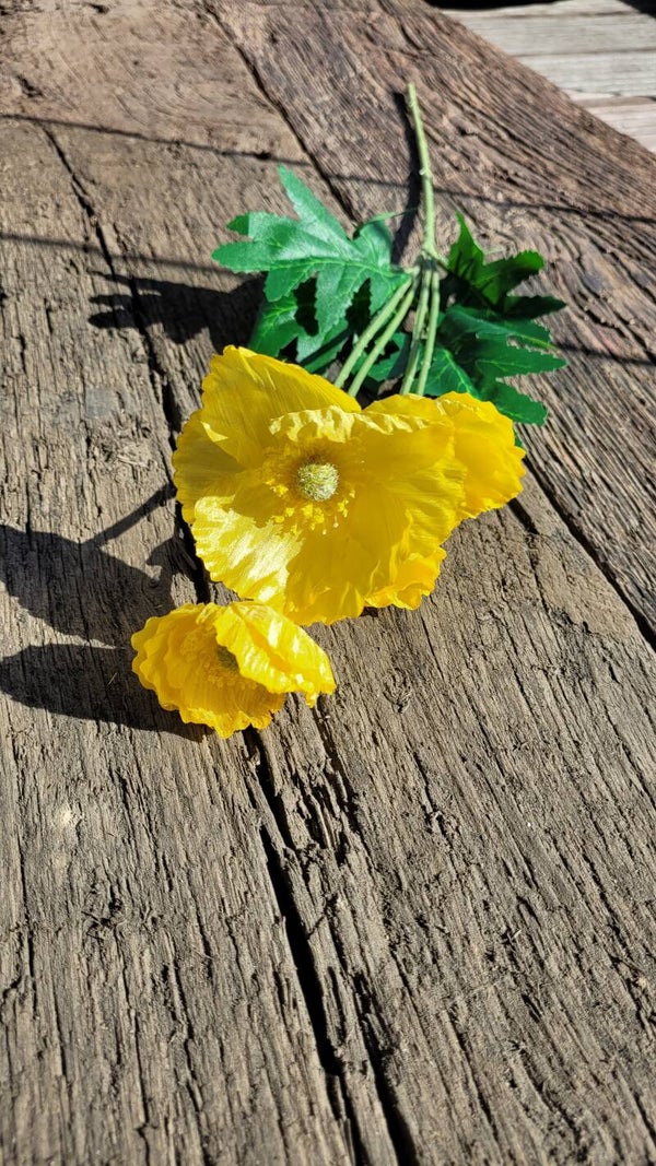 Poppy heads Yellow 56cm