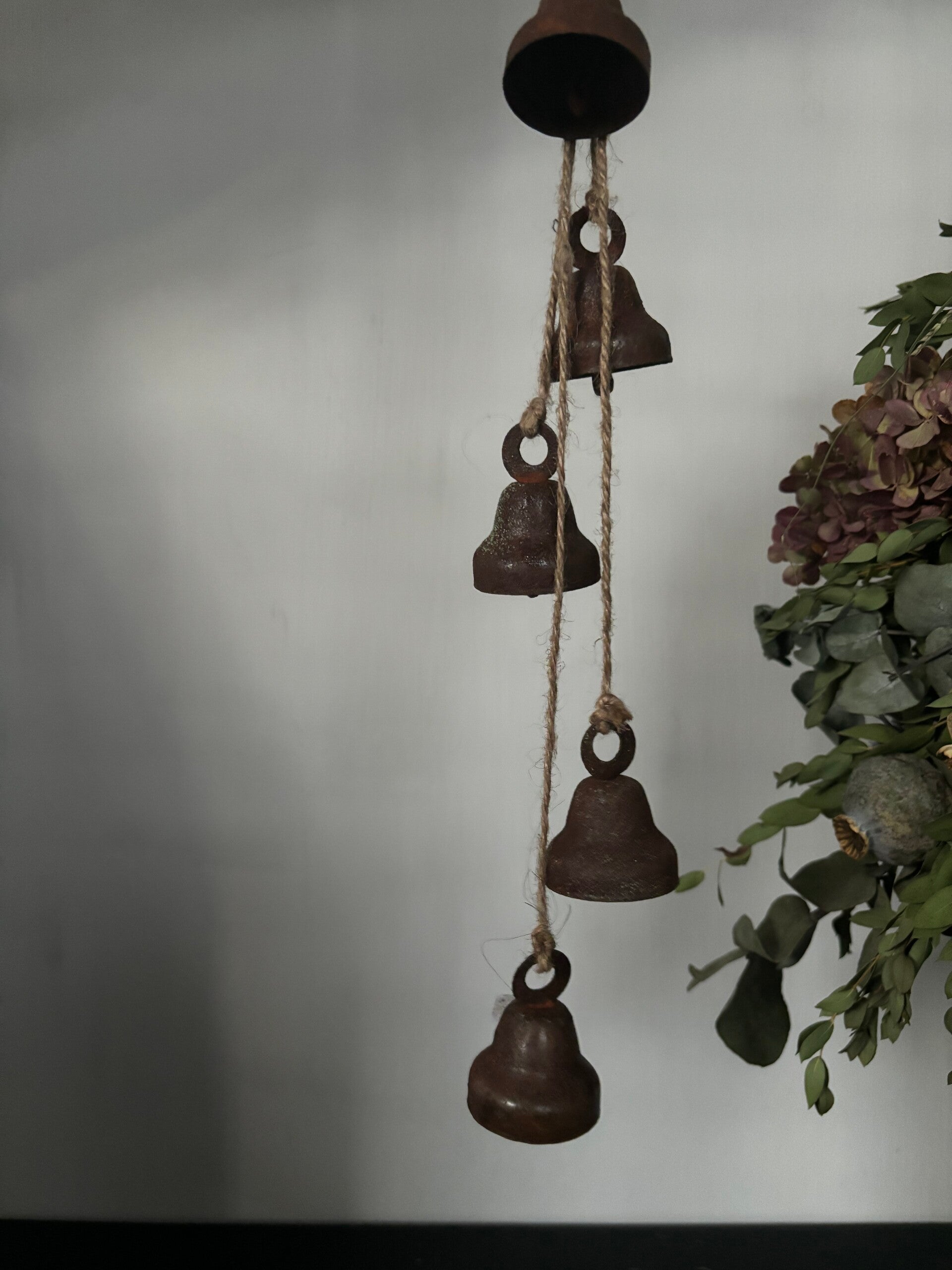 Roest bellen aan een touw