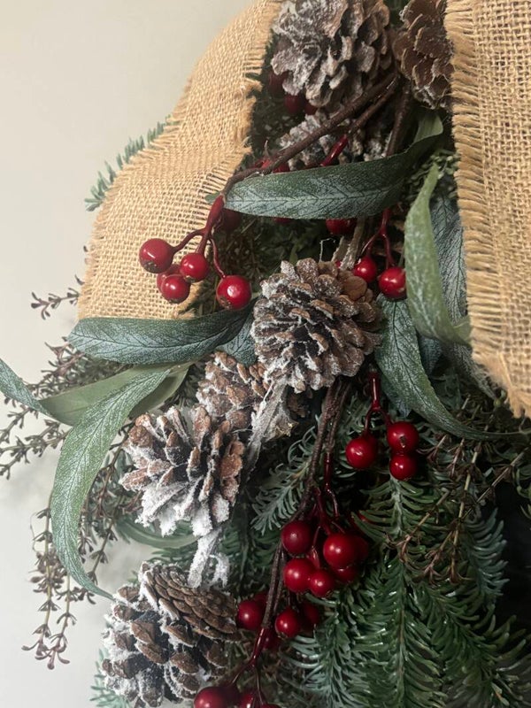 Toef nobilis met bes. 90cm.