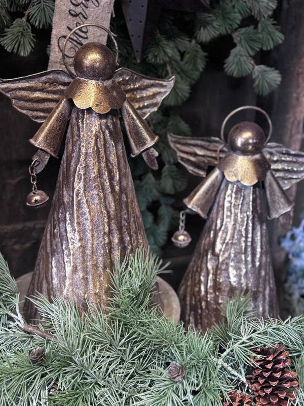 Metalen kerstengel antiek goud