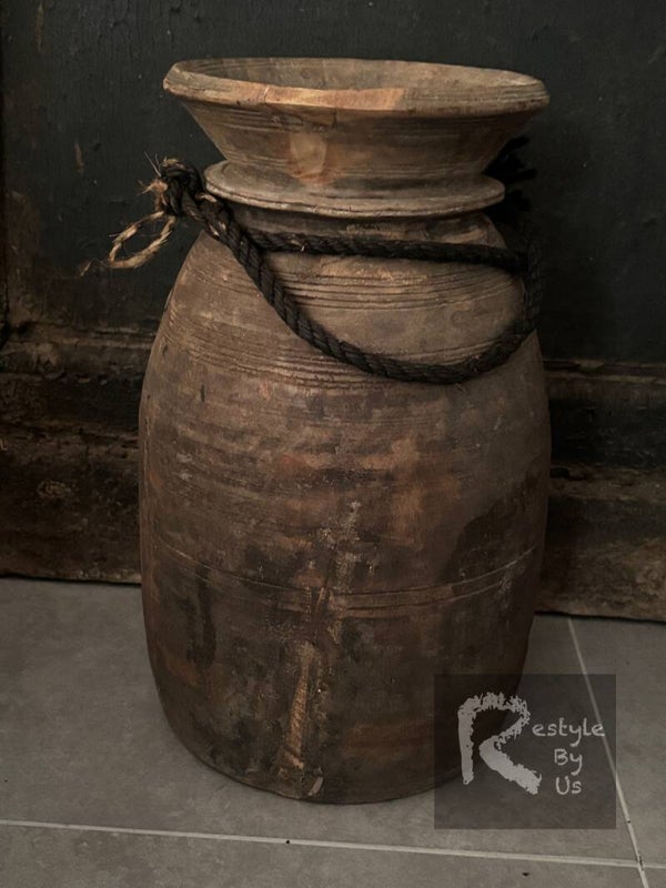 nepalese pot met touw B