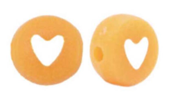 Oranje pastel hartjes kralen
