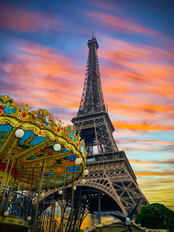 Eiffel Tower Elevator Guided Tour with 2nd floor access.