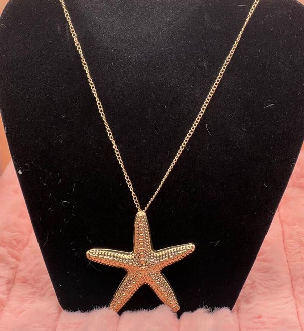 Goudkleurige ketting met zeester – maat XL