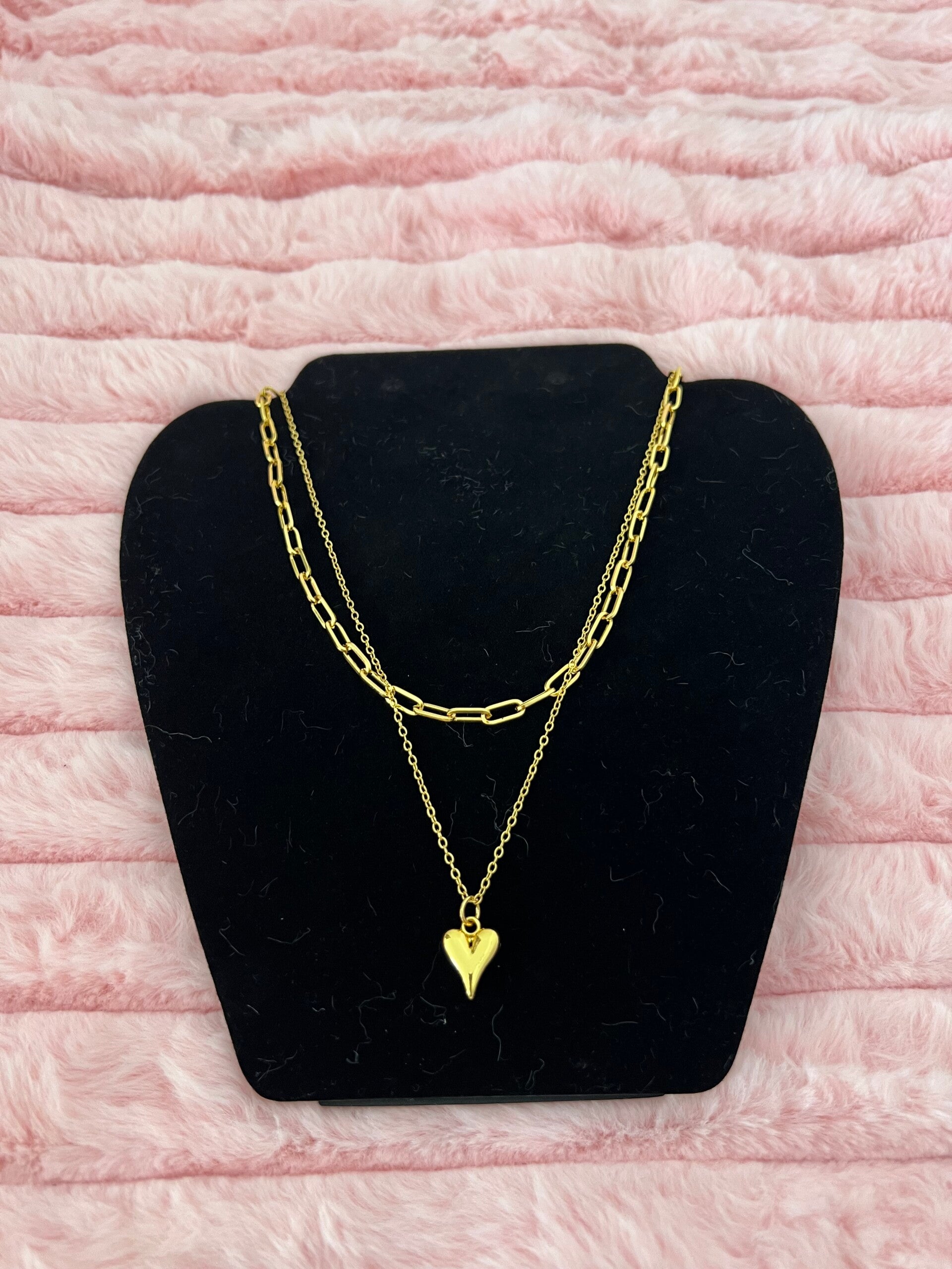 Goudkleurige dubbele ketting met hartje