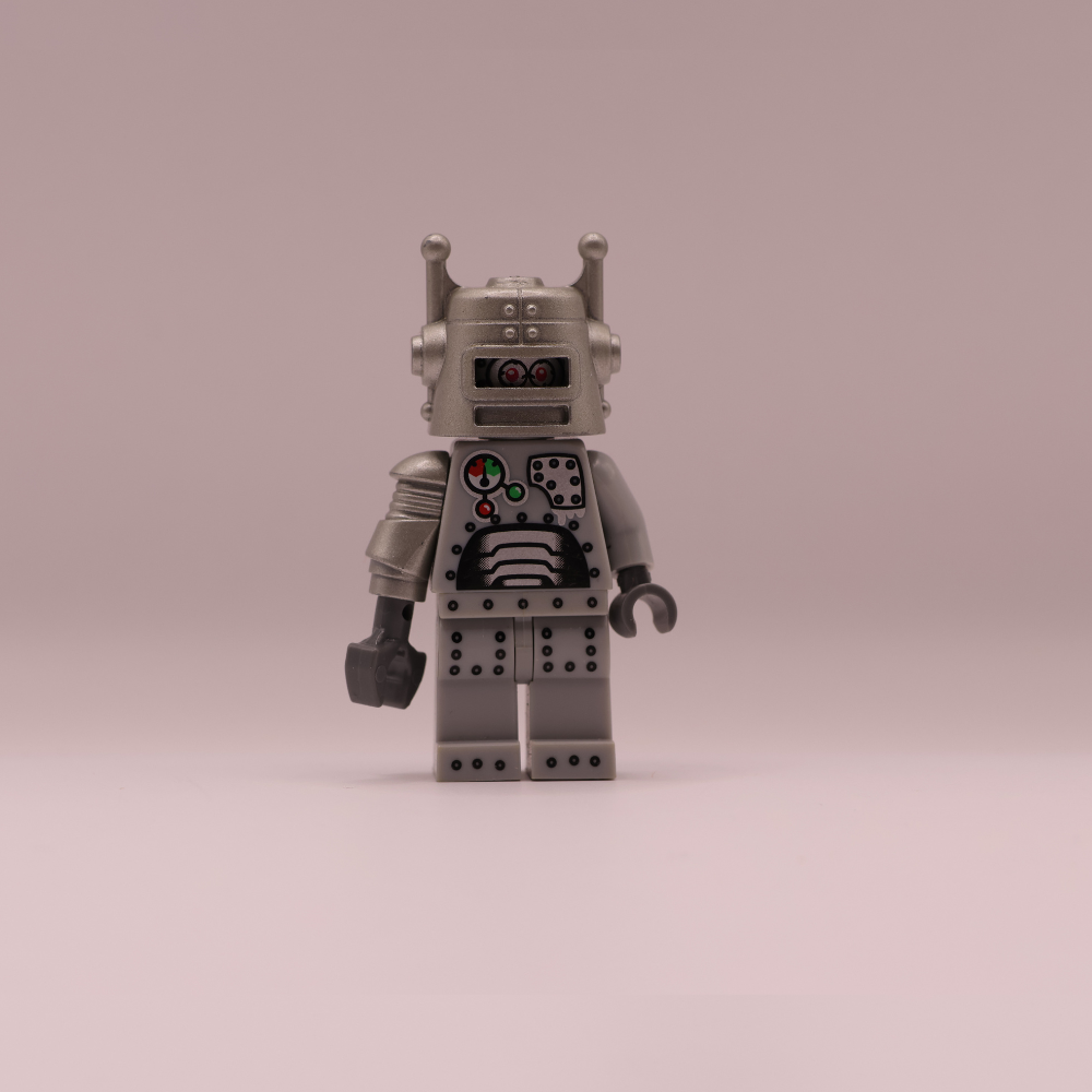 Lego minifigure - robot