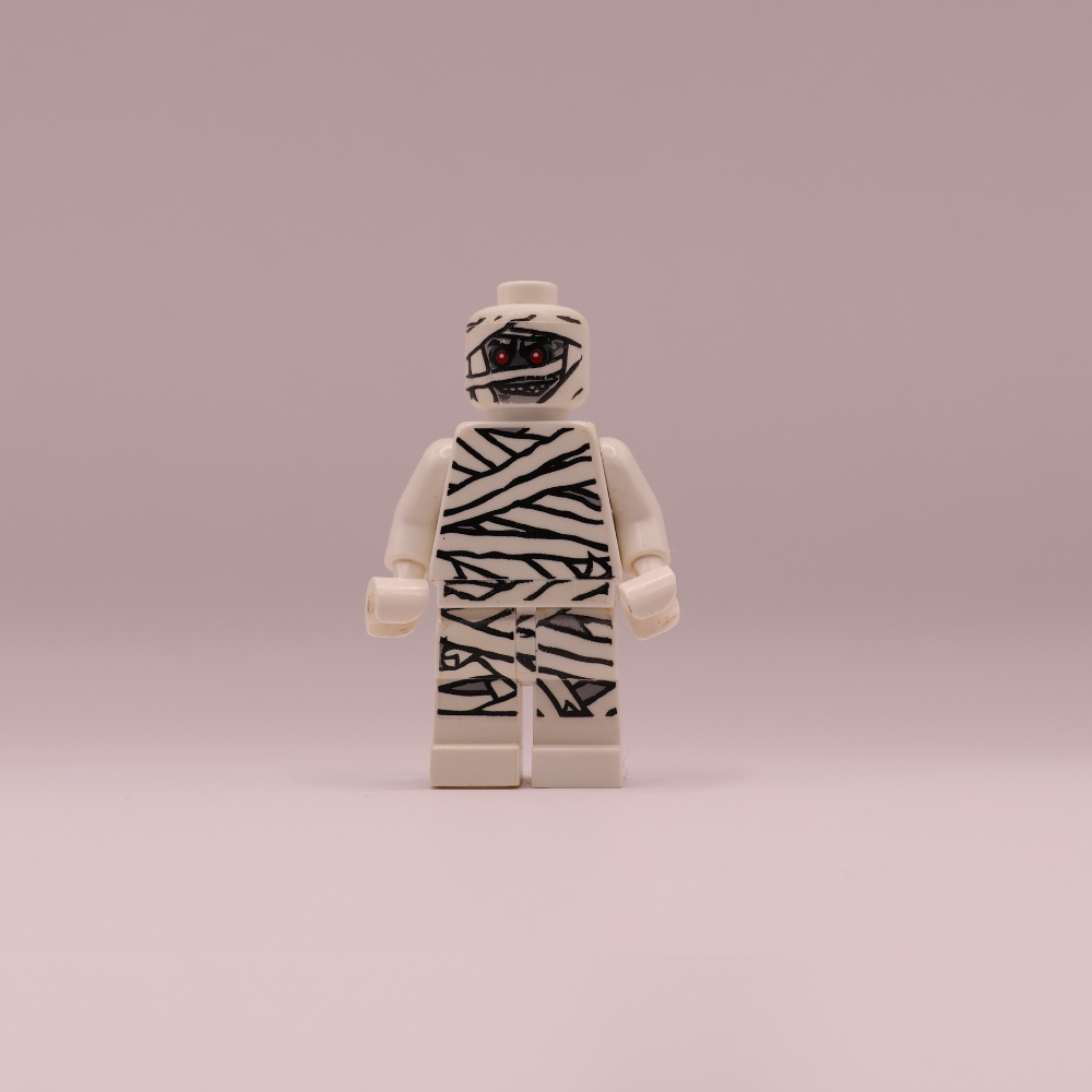 Lego minifigure - mummie