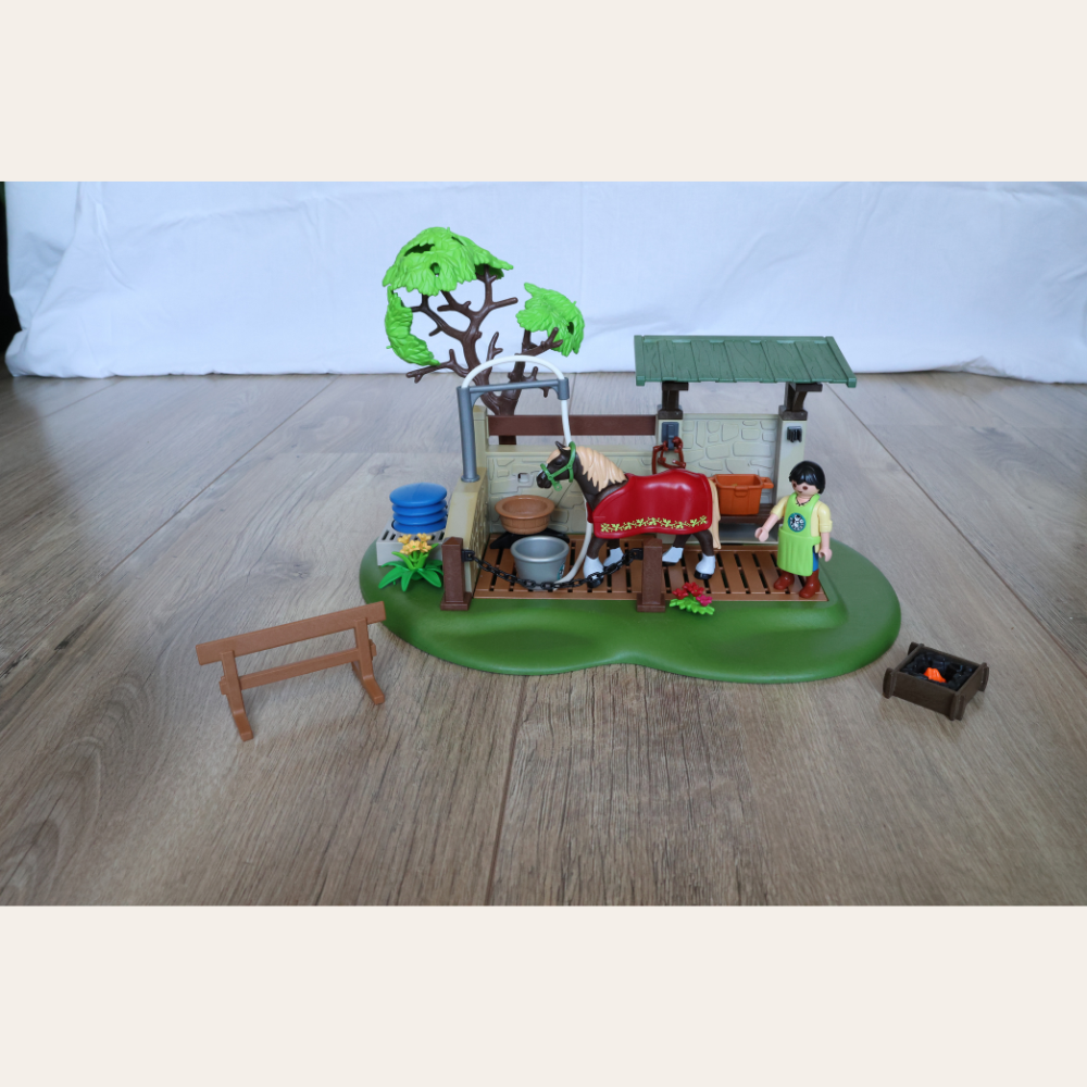 Playmobil set - paarden verzorgingspost (5225)