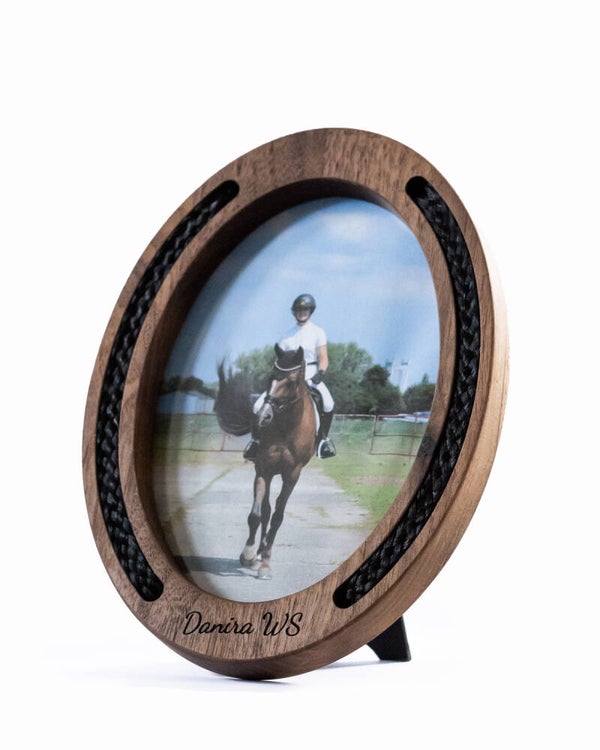 Ovaler Fotorahmen dunkle Farbe