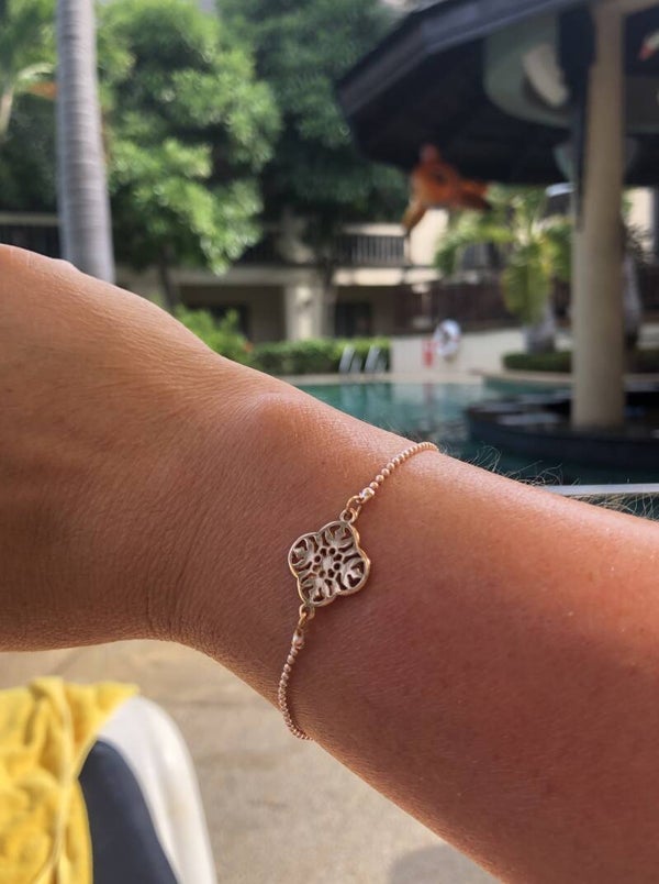 Infinity bracelet gold 