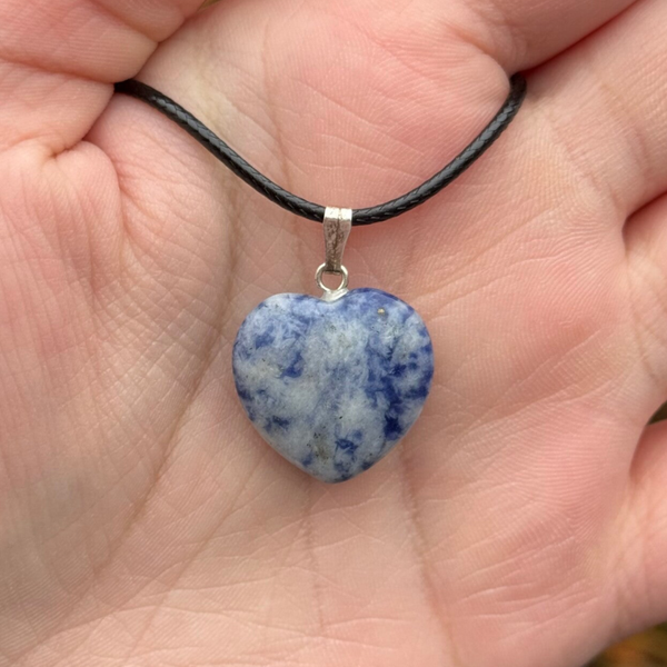 Chinese Sodaliet Hartjes Hanger