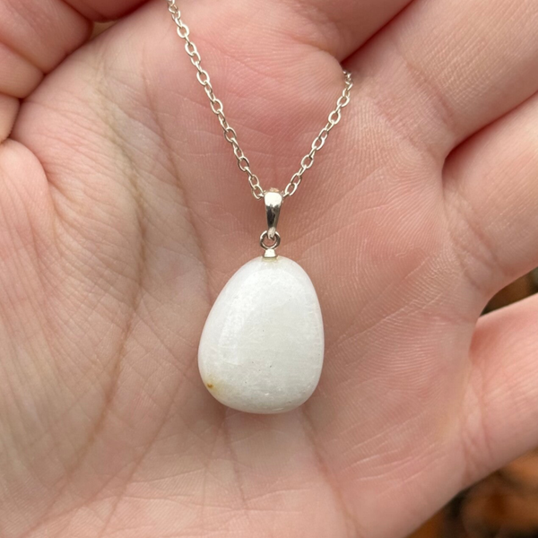 Witte Maansteen Gezondheidshanger