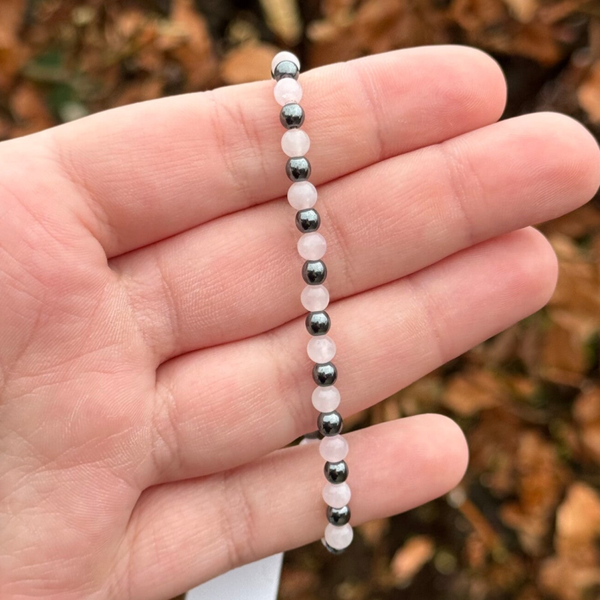 Rozenkwarts x Hematine Armband - 4MM