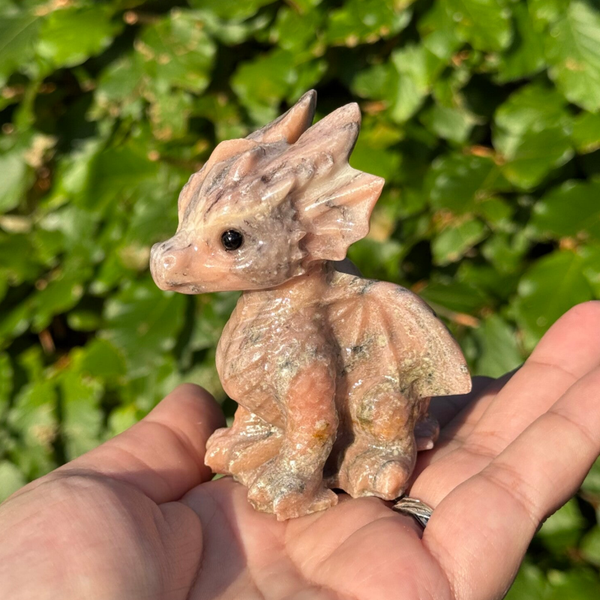 Drakenbeeldje van Rode Aventurijn - kies zelf welke!