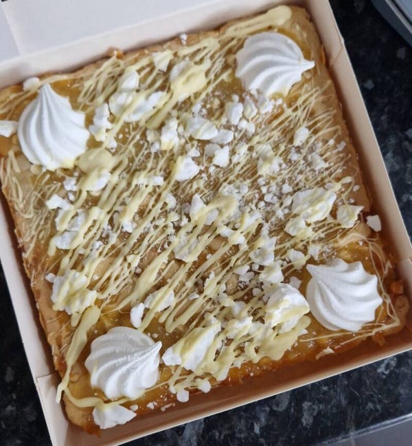 Lemon Meringue Blondie