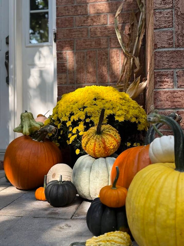 DIY Porch Pumpkins