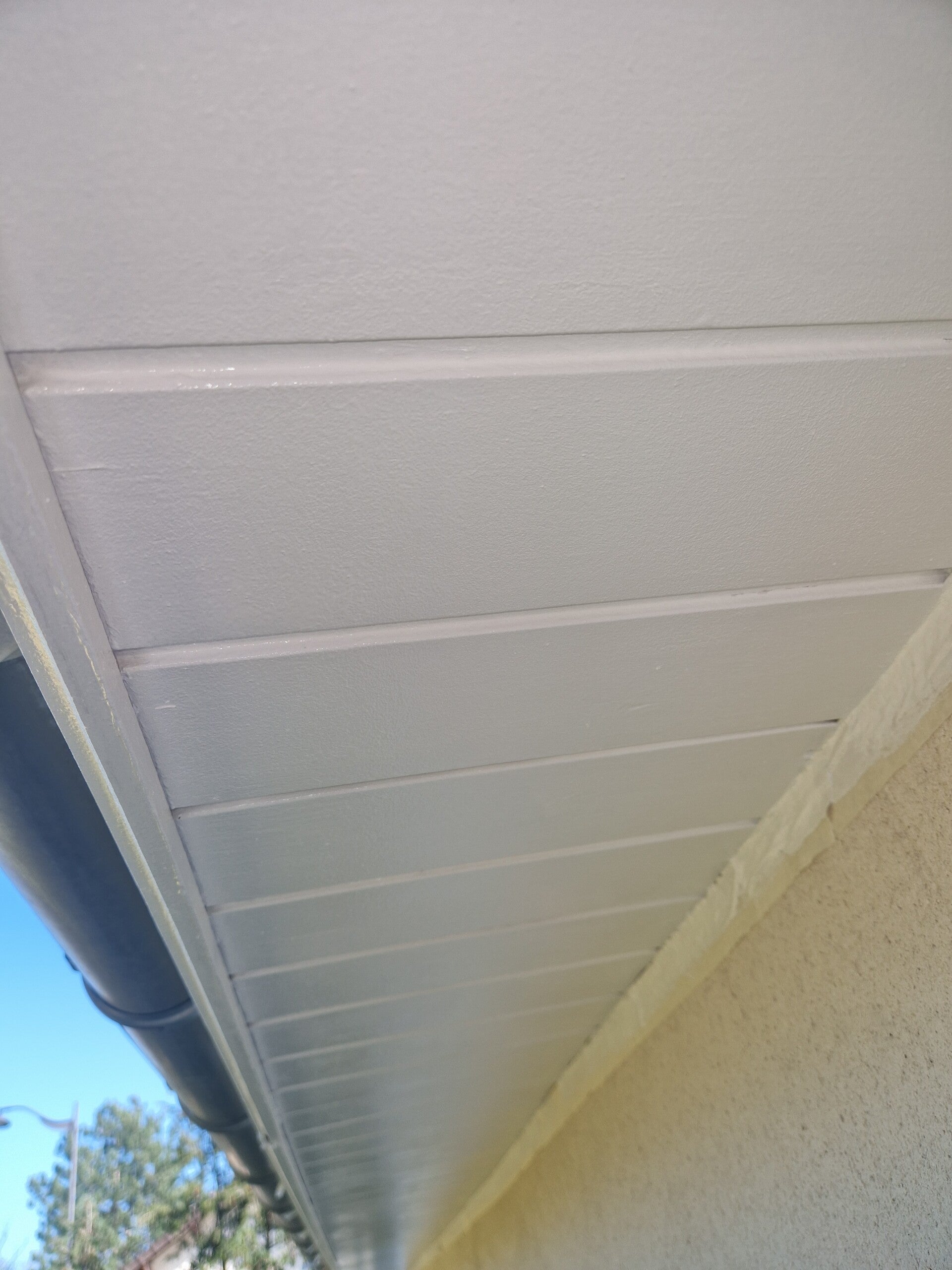 Peinture de boiserie terminé 