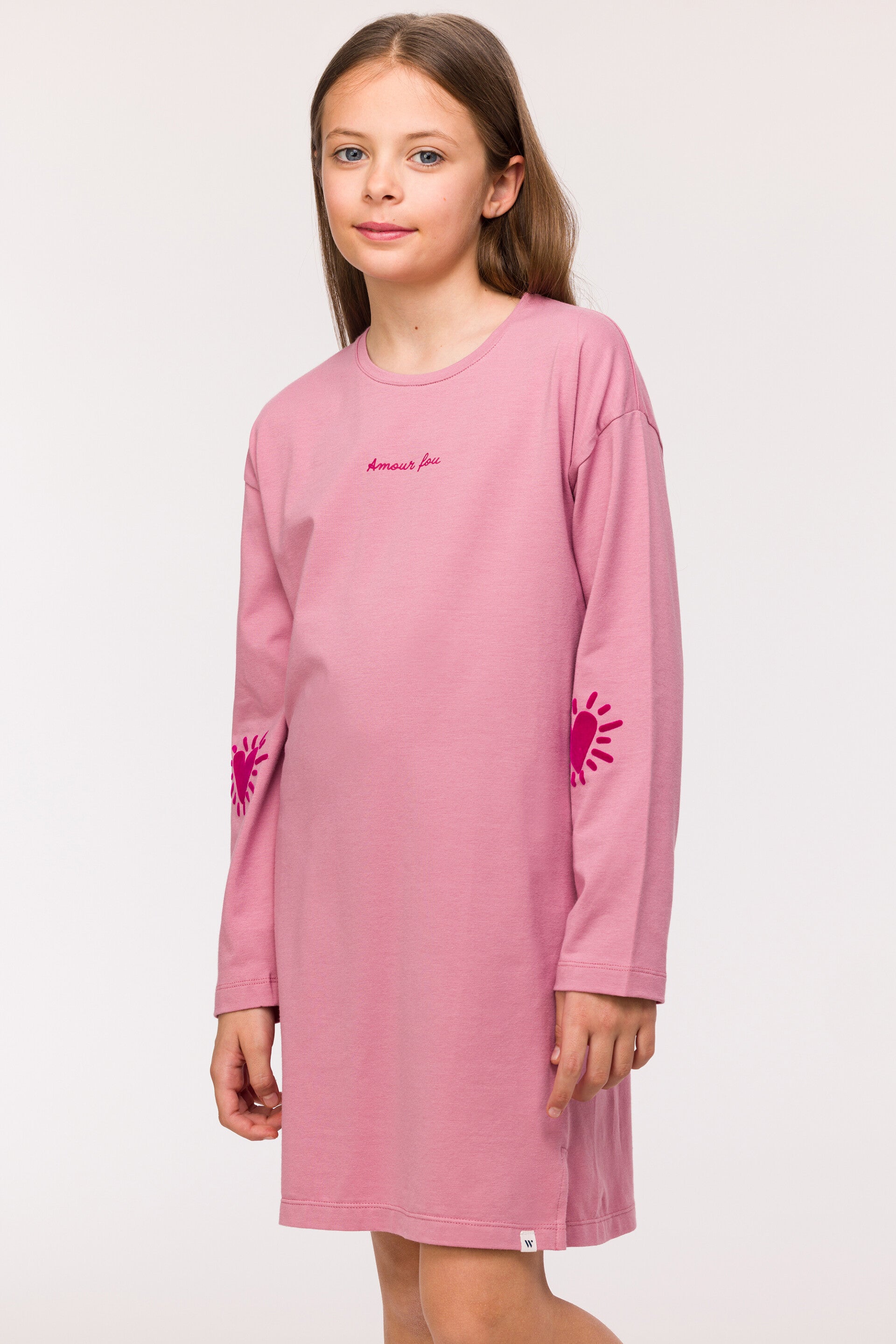 oudroze slaapkleedje met hartjes op de mouwen, 6 jaar