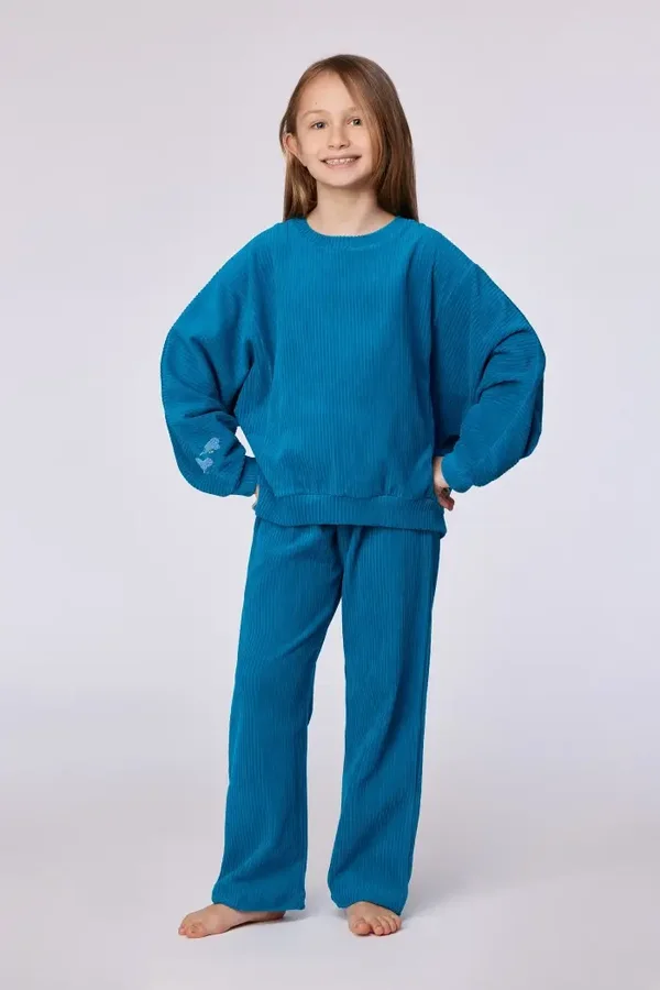 Groenblauw gestreepte pyjama in velours, 10 jaar