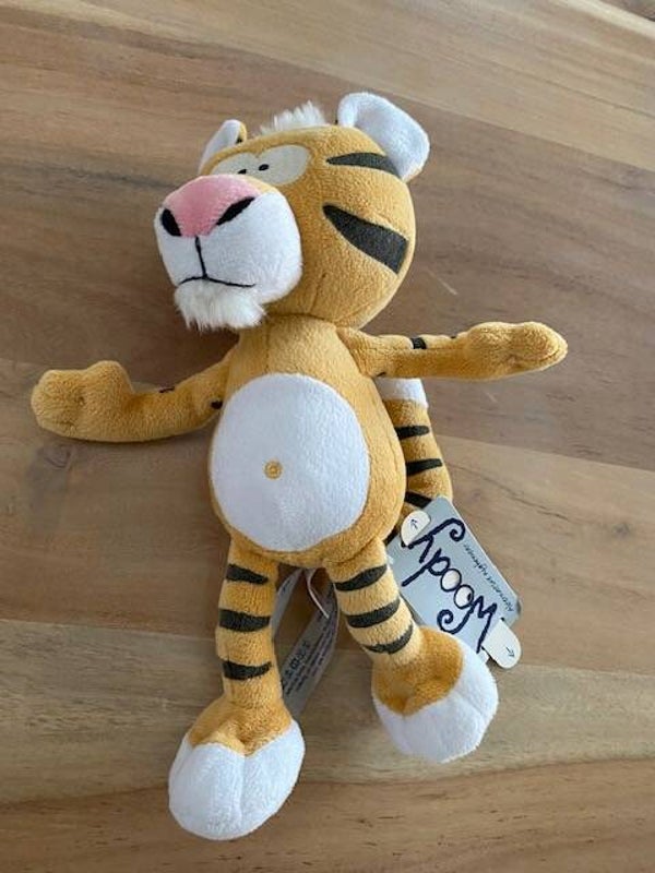 Knuffeltje van zachte velours, tijger