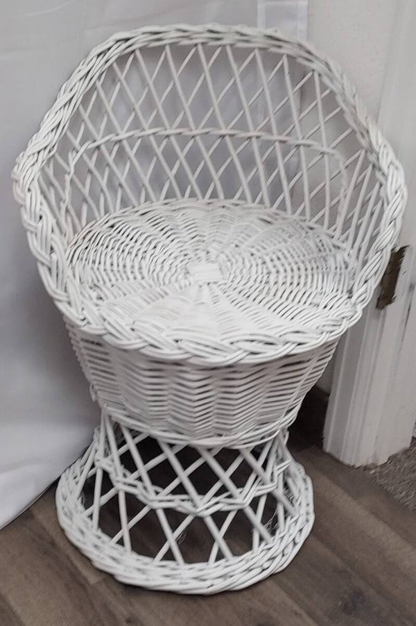 Small Wicker Chair