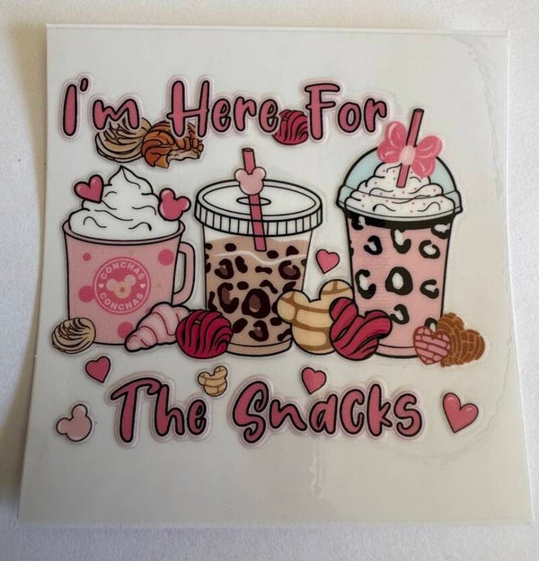 I'm Here For The Snacks Decal