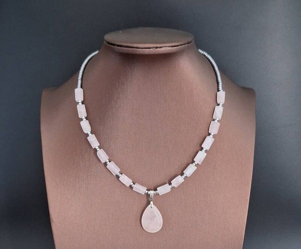 Rozenkwarts natuursteen ketting