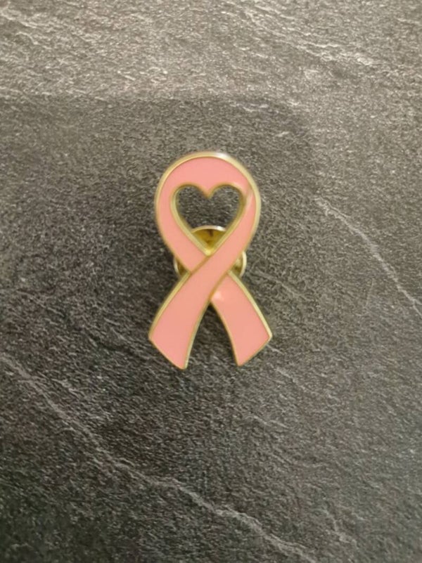 Pin's octobre rose