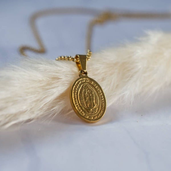 Rvs gouden ketting MOTHER OF GUADELOUPE