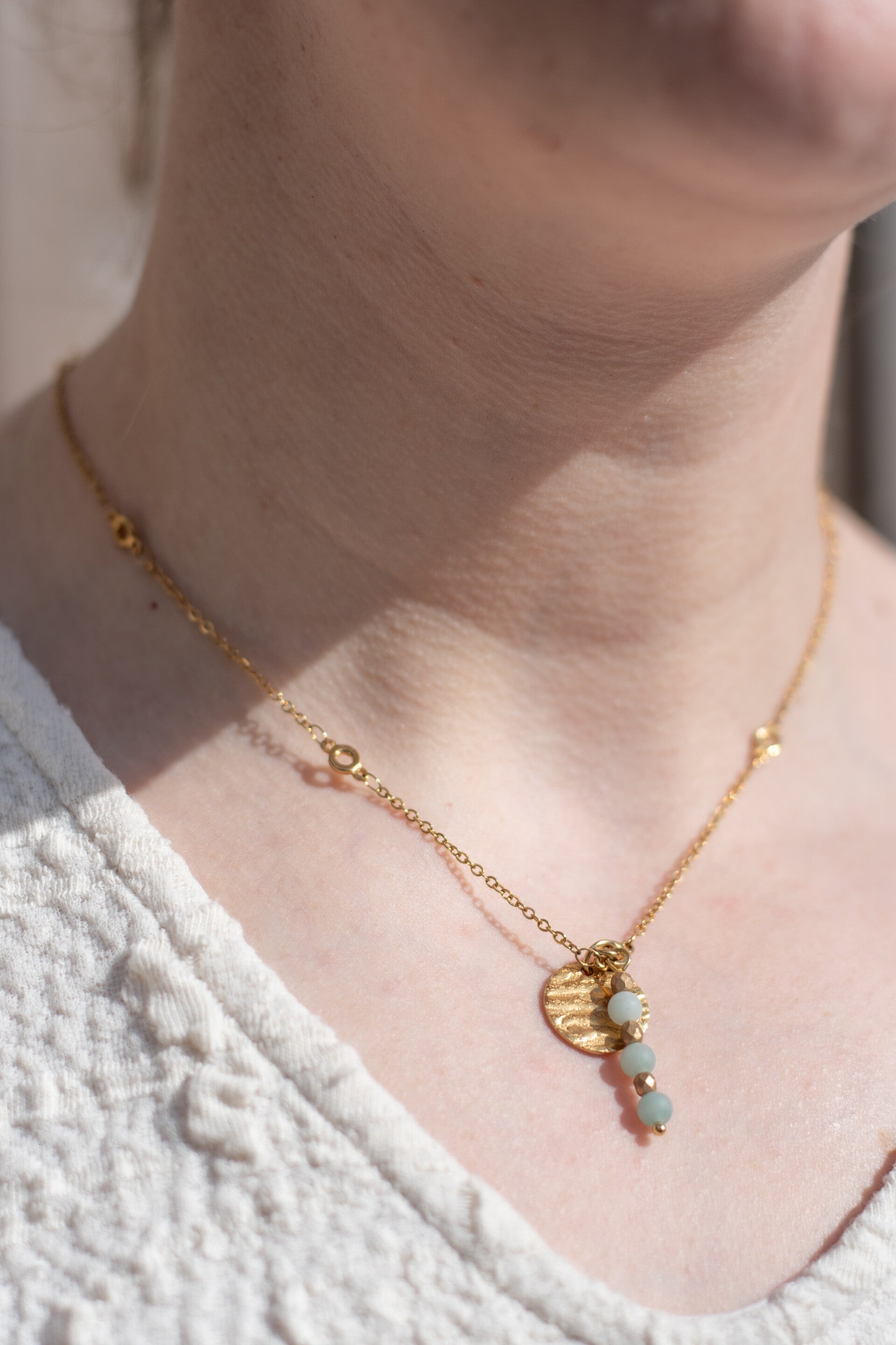 Amazoniet necklace gold