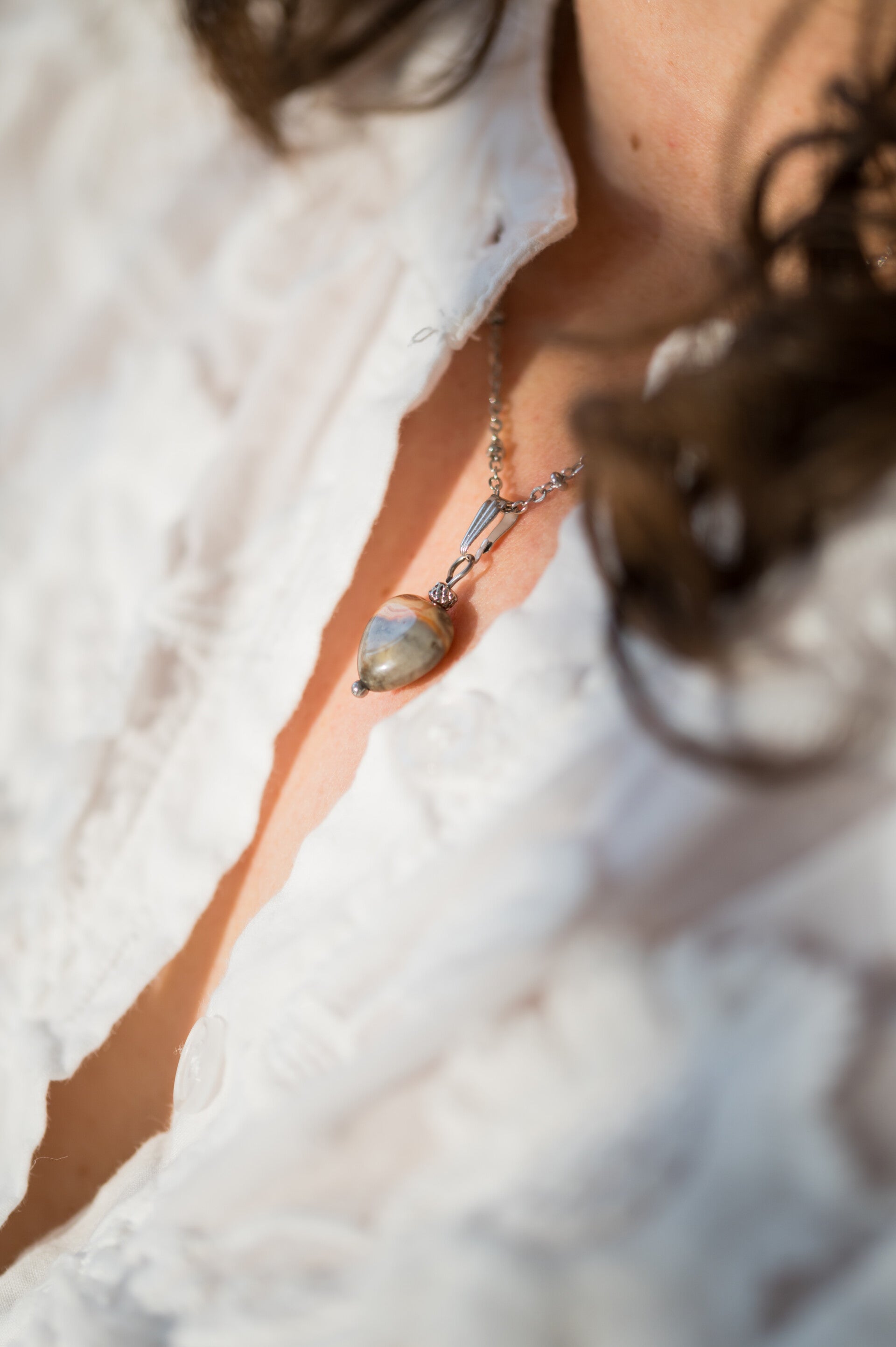 Rvs zilver ketting met edelsteen hartje