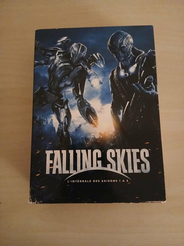 Coffret DVD Falling Skies - Intégrale Saisons 1 à 3 (Complet)
