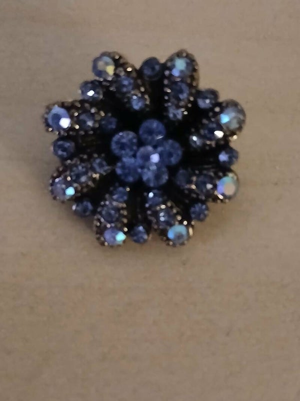 Broche - Fleur bleue