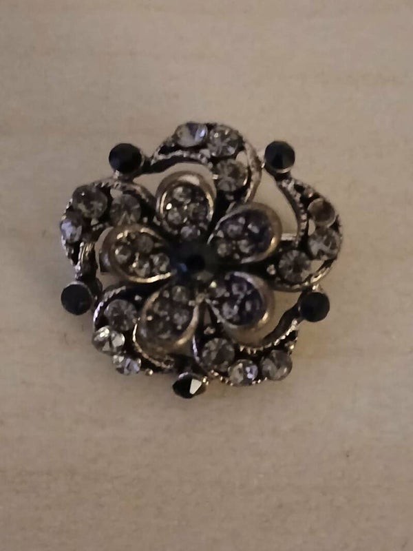 Broche - Fleur noire