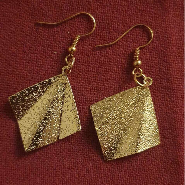 Boucles d'oreilles - Triangles pliés