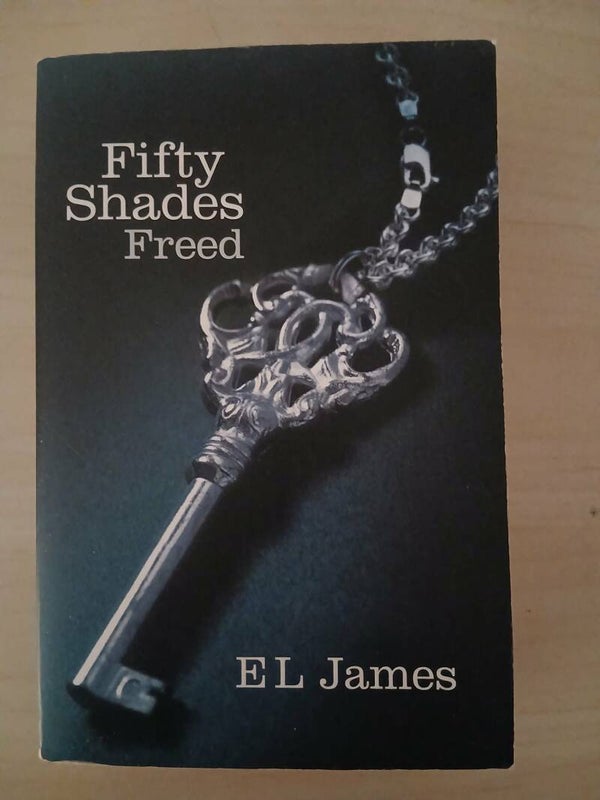 Book - E.L. James "Fifty Shades Freed"