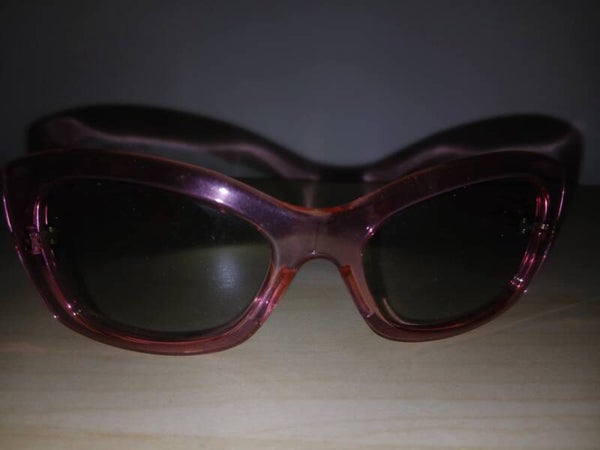 Prada - Lunettes solaires rose pâle